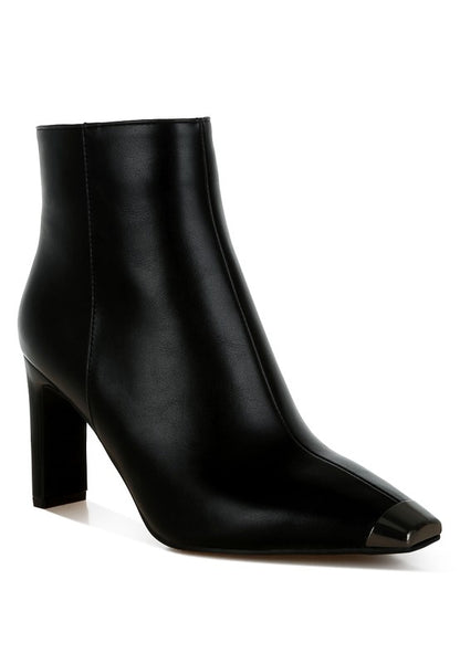 Minimalist Sleek Cap Toe Faux Leather Boots