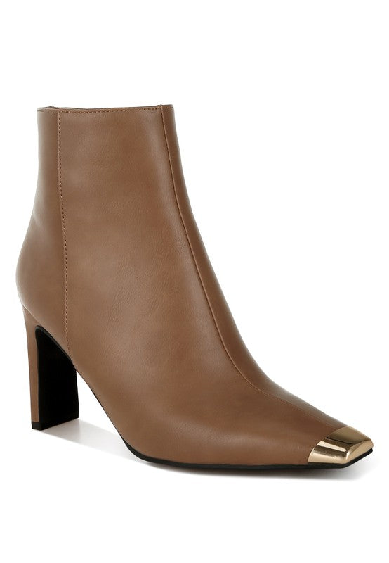 Minimalist Sleek Cap Toe Faux Leather Boots